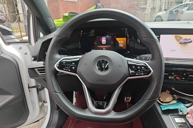 Used Volkswagen Golf 2023 280TSI DSG R-Line Lite Steering Wheel