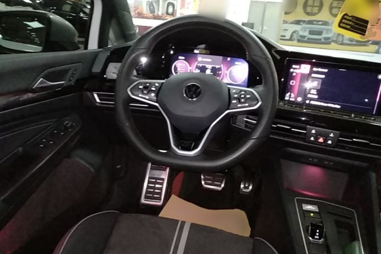 Used Volkswagen Golf 2023 Facelift 280TSI DSG R-Line Lite Steering Wheel