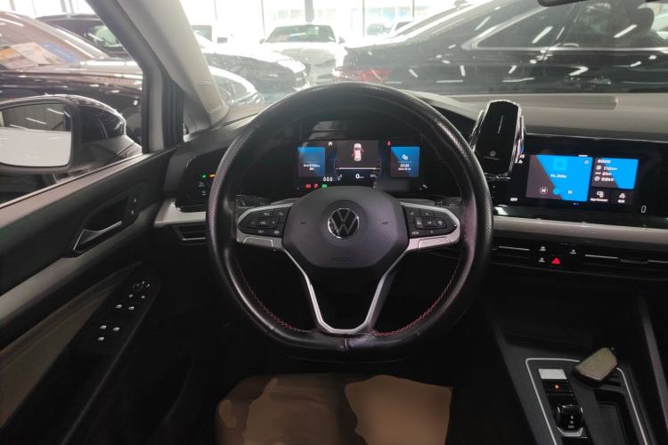 Used Volkswagen Golf 2023 Facelift 280TSI DSG Pro Steering Wheel