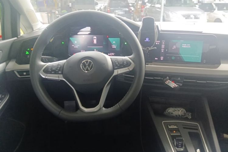 Used Volkswagen Golf 2023 Facelift 280TSI DSG Pro Steering Wheel
