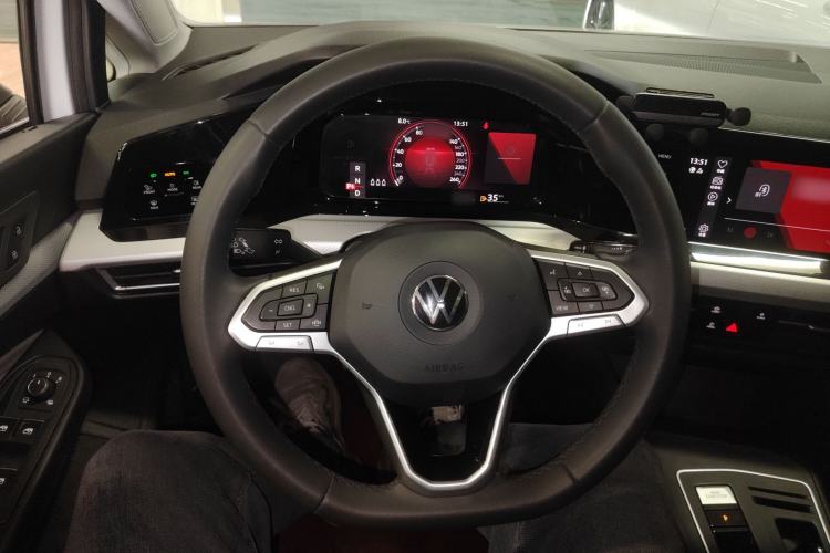 Used Volkswagen Golf 2023 280TSI DSG Pro Steering Wheel