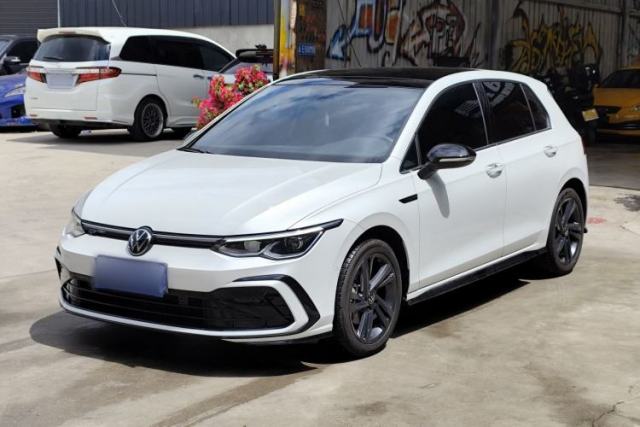 Ojetý Volkswagen Golf 2023 Facelift 280TSI DSG R-Line Lite