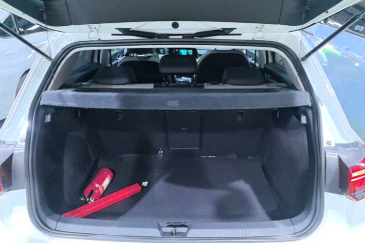 Used Volkswagen Golf 2023 Facelift 280TSI DSG Pro Trunk
