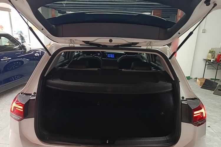 Used Volkswagen Golf 2023 Facelift 280TSI DSG Pro Trunk