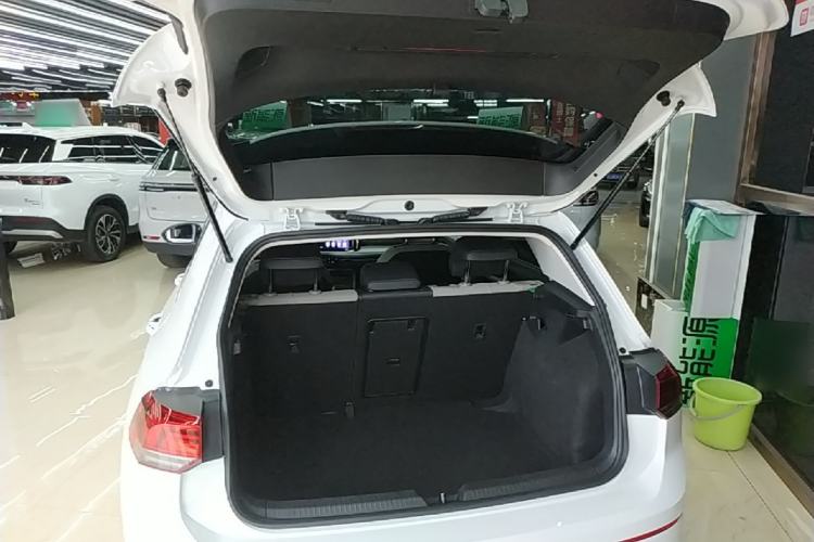 Used Volkswagen Golf 2023 Facelift 280TSI DSG Pro Trunk