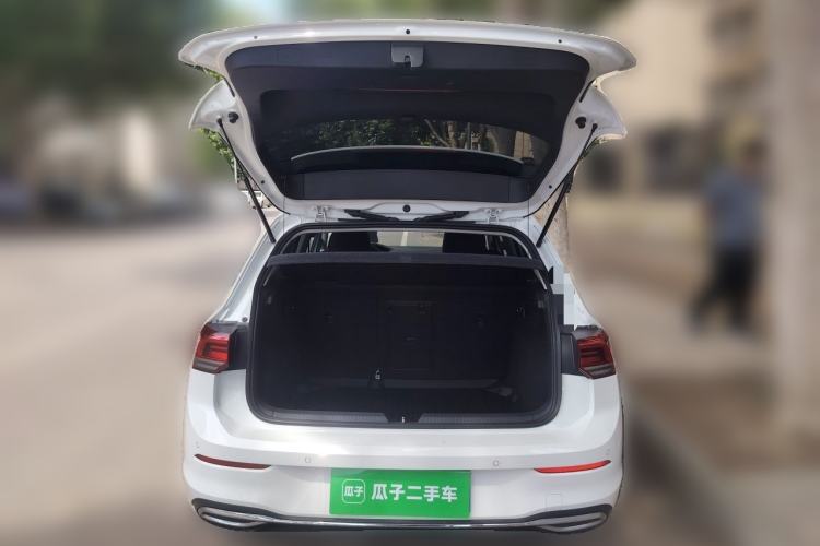 Used Volkswagen Golf 2023 Facelift 280TSI DSG Pro Trunk