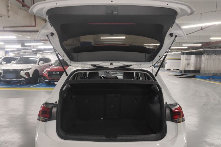 Used Volkswagen Golf 2023 Facelift 280TSI DSG Pro Trunk
