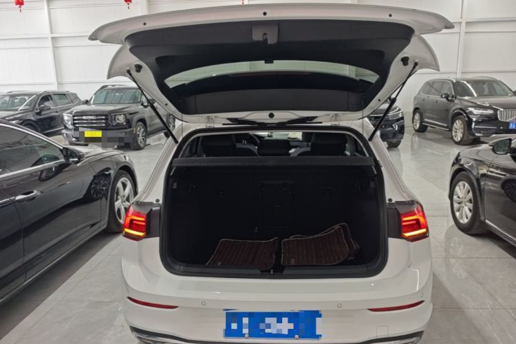Used Volkswagen Golf 2023 Facelift 280TSI DSG Pro Trunk