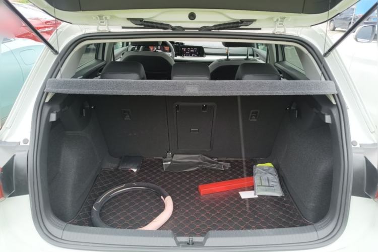 Used Volkswagen Golf 2023 Facelift 280TSI DSG Pro Trunk