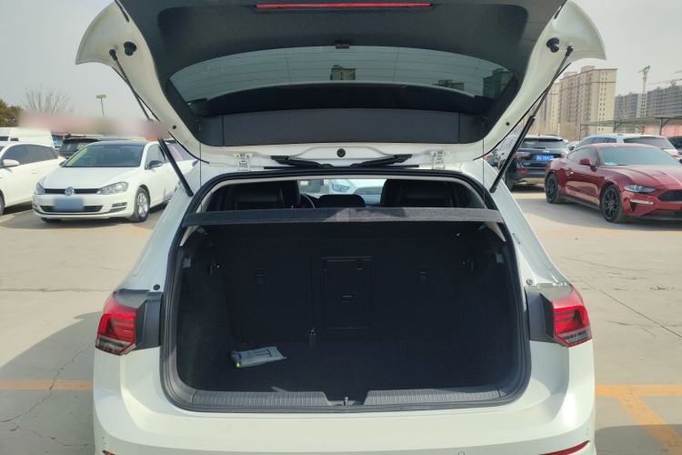 Used Volkswagen Golf 2023 Facelift 280TSI DSG Pro Trunk
