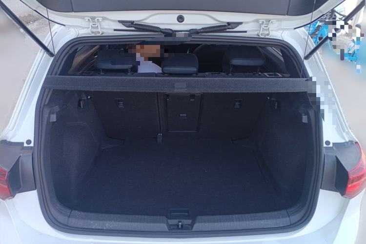 Used Volkswagen Golf 2023 280TSI DSG R-Line Lite Trunk