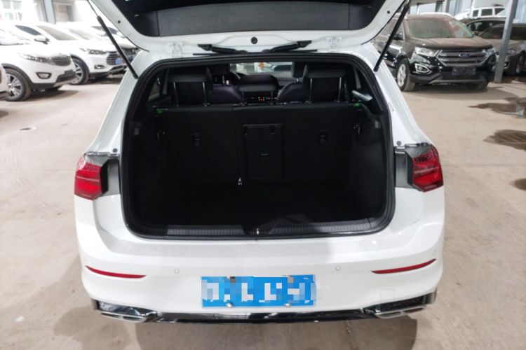 Used Volkswagen Golf 2023 Facelift 280TSI DSG R-Line Lite Trunk