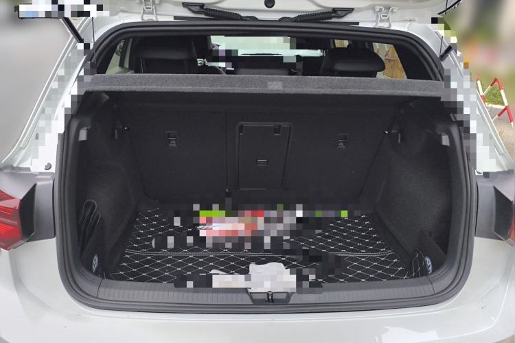 Used Volkswagen Golf 2023 280TSI DSG R-Line Lite Trunk