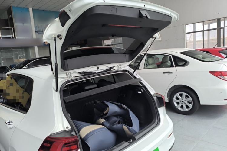 Used Volkswagen Golf 2023 Facelift 280TSI DSG Pro Trunk