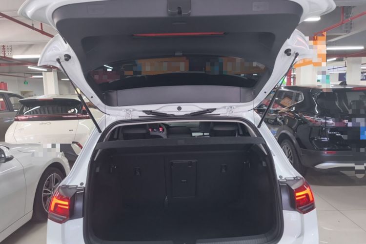 Used Volkswagen Golf 2023 Facelift 280TSI DSG Pro Trunk