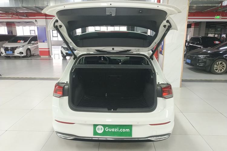 Used Volkswagen Golf 2023 280TSI DSG Pro Trunk