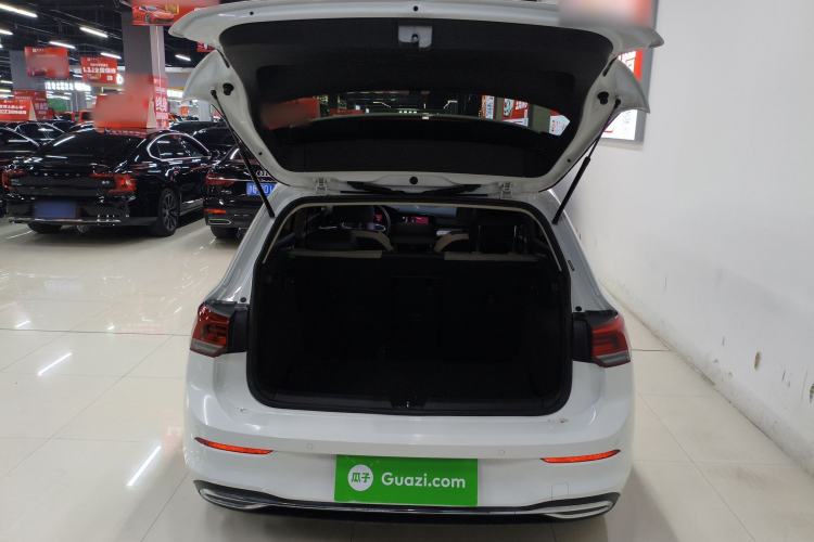 Used Volkswagen Golf 2023 280TSI DSG Pro Trunk