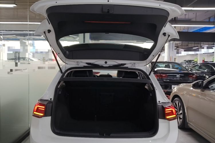 Used Volkswagen Golf 2023 200TSI DSG Pro Trunk