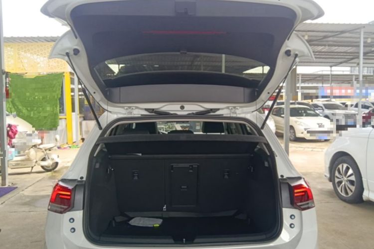Used Volkswagen Golf 2023 Facelift 280TSI DSG Pro Trunk