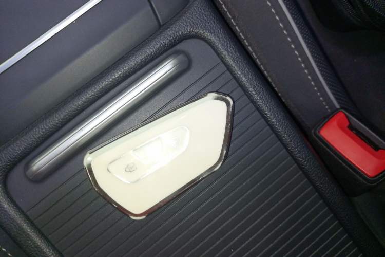 Used Volkswagen Golf 2023 Facelift 280TSI DSG R-Line Lite Vehicle Key