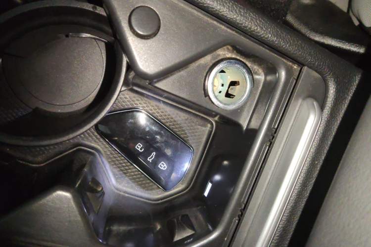 Used Volkswagen Golf 2023 Facelift 280TSI DSG Pro Vehicle Key