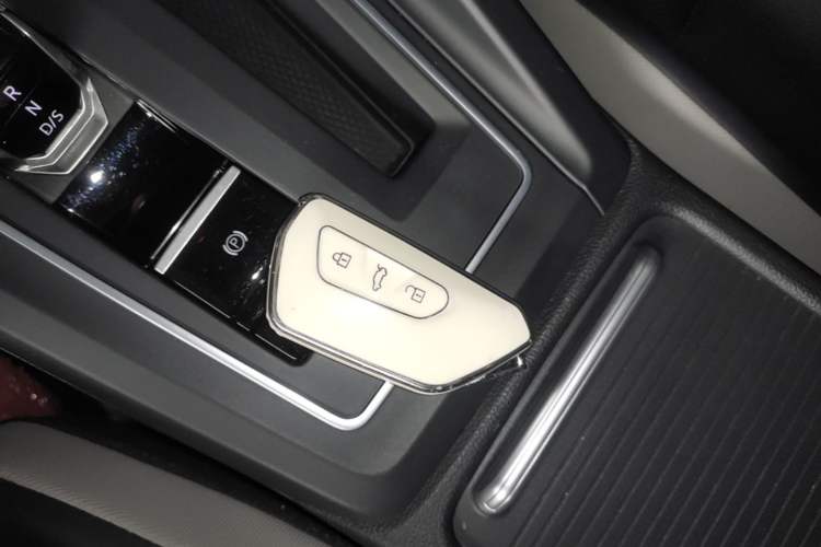 Used Volkswagen Golf 2023 Facelift 280TSI DSG Pro Vehicle Key
