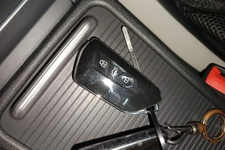 Used Volkswagen Golf 2023 Facelift 280TSI DSG Pro Vehicle Key
