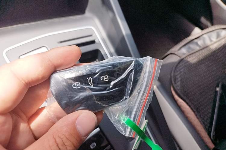 Used Volkswagen Golf 2023 Facelift 280TSI DSG Pro Vehicle Key