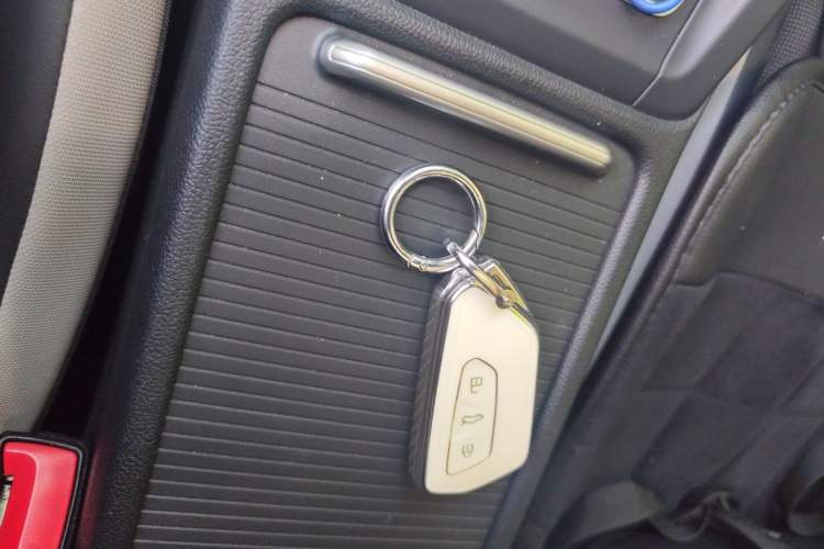 Used Volkswagen Golf 2023 280TSI DSG Pro 20th Anniversary Edition Vehicle Key