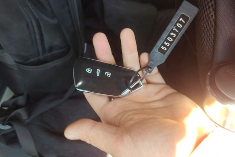 Used Volkswagen Golf 2023 Facelift 280TSI DSG Pro Vehicle Key