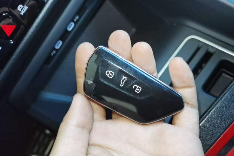 Used Volkswagen Golf 2023 280TSI DSG R-Line Lite Vehicle Key