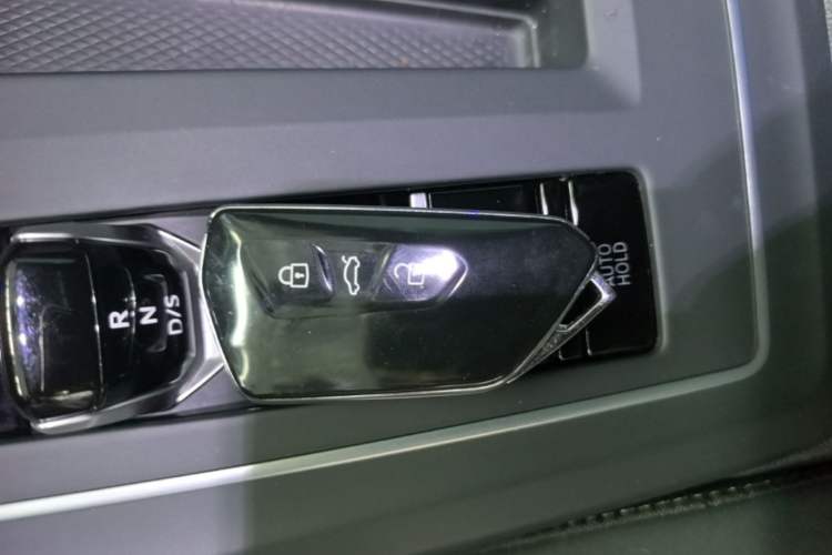 Used Volkswagen Golf 2023 Facelift 280TSI DSG R-Line Lite Vehicle Key