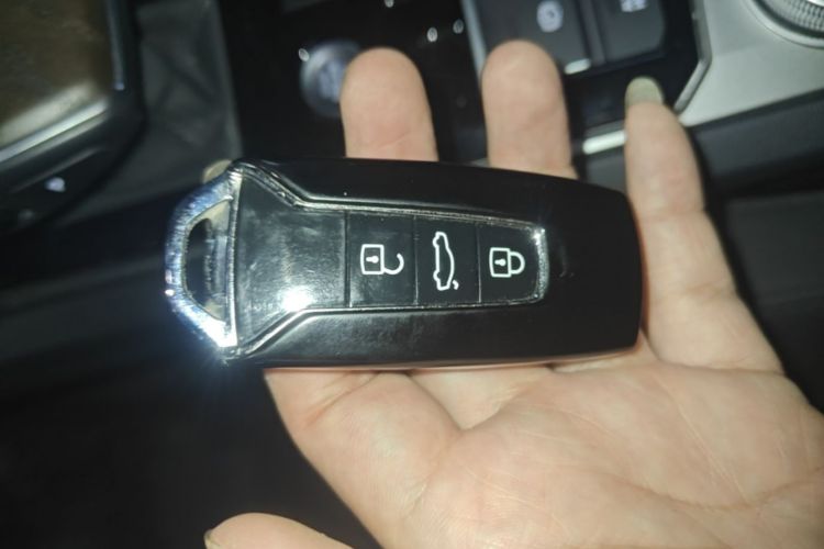 Used Volkswagen Golf 2023 200TSI DSG Vehicle Key