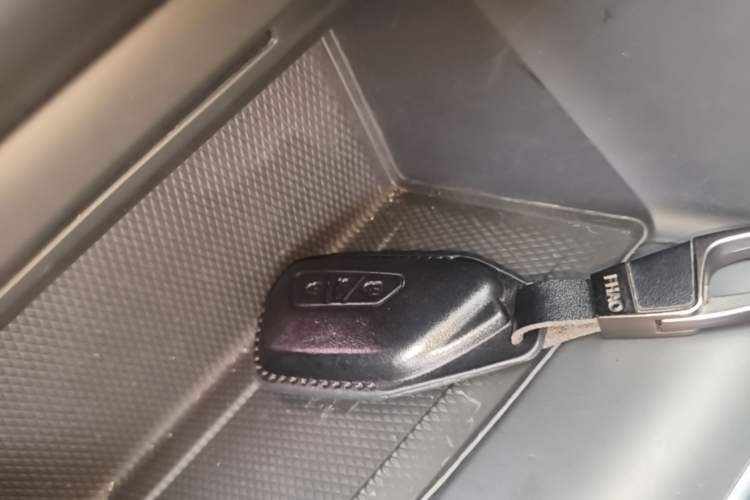 Used Volkswagen Golf 2023 Facelift 280TSI DSG R-Line Lite Vehicle Key