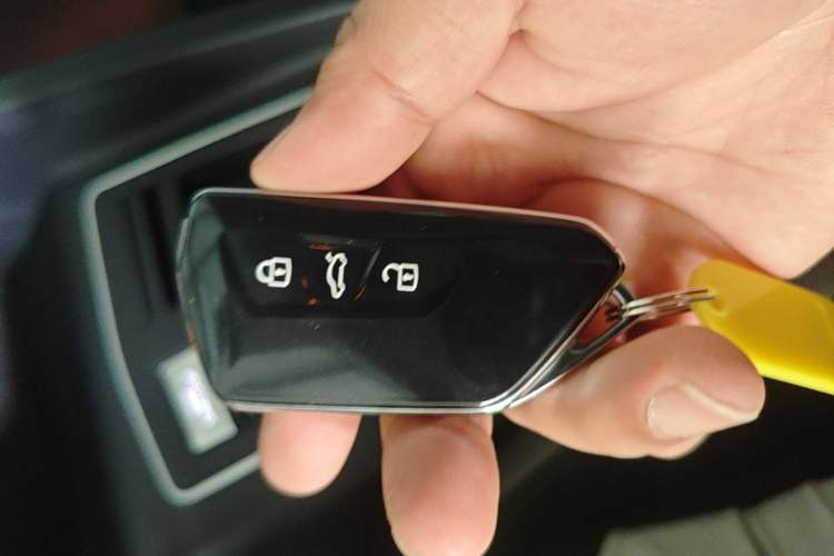 Used Volkswagen Golf 2023 Facelift 280TSI DSG Pro Vehicle Key