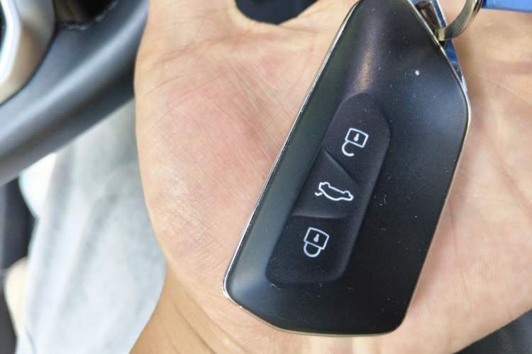 Used Volkswagen Golf 2023 280TSI DSG R-Line Lite Vehicle Key
