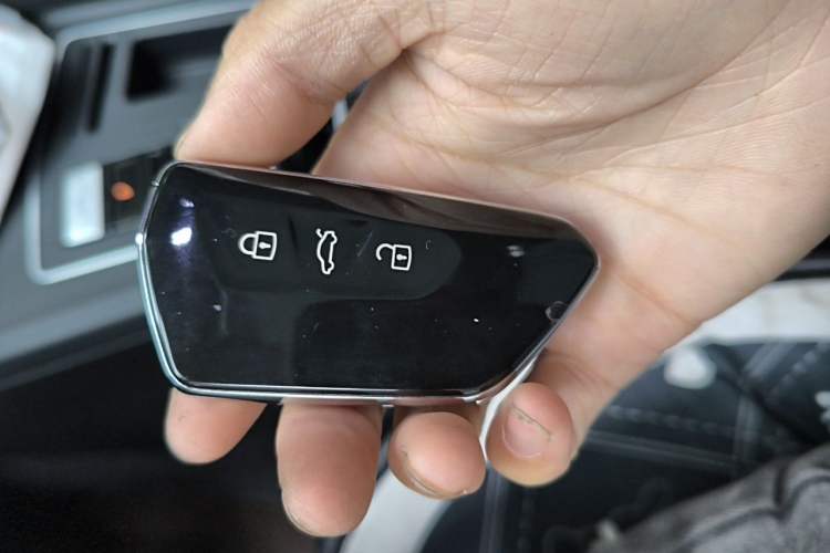 Used Volkswagen Golf 2023 Facelift 280TSI DSG Pro Vehicle Key