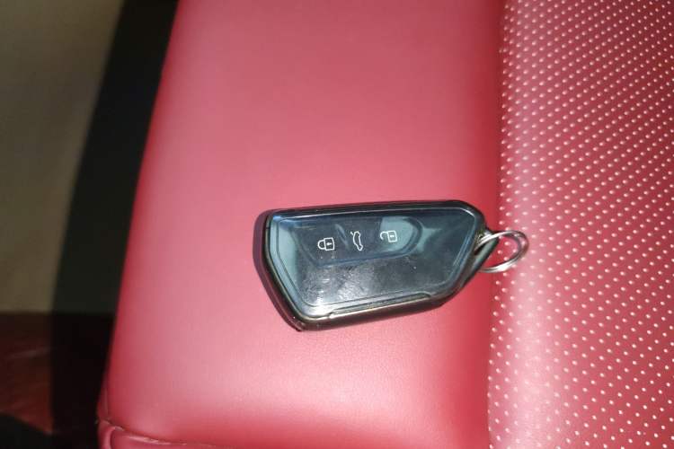 Used Volkswagen Golf 2023 280TSI DSG Pro Vehicle Key