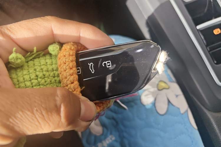 Used Volkswagen Golf 2023 280TSI DSG Pro Vehicle Key