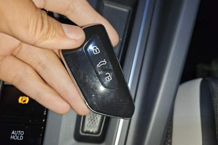 Used Volkswagen Golf 2023 Facelift 280TSI DSG Pro Vehicle Key