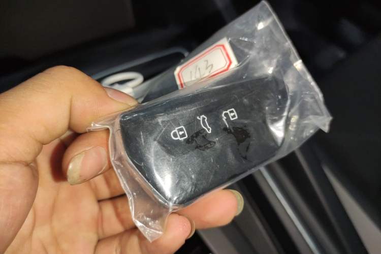 Used Volkswagen Golf 2023 Facelift 280TSI DSG Pro Vehicle Key