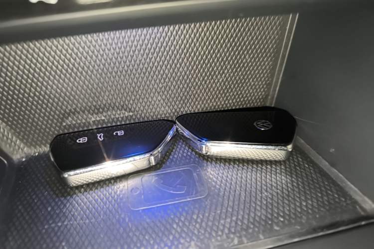 Used Volkswagen Golf 2023 280TSI DSG R-Line Lite Vehicle Key