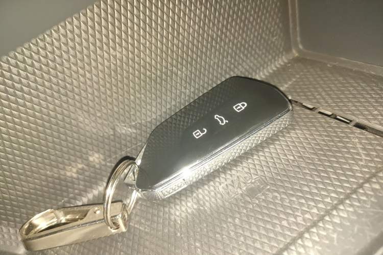 Used Volkswagen Golf 2023 Facelift 280TSI DSG Pro Vehicle Key