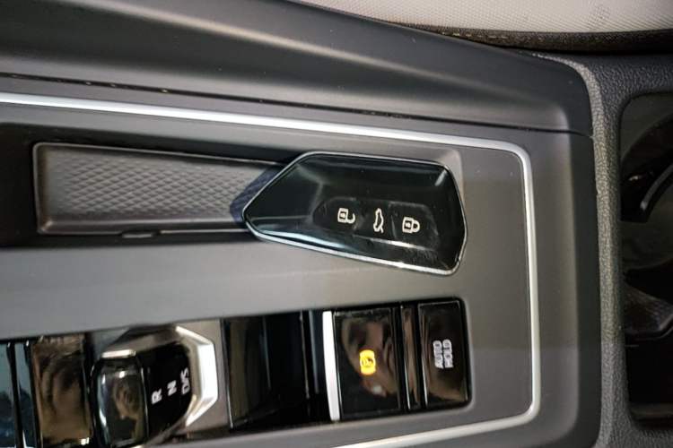 Used Volkswagen Golf 2023 Facelift 280TSI DSG Pro Vehicle Key
