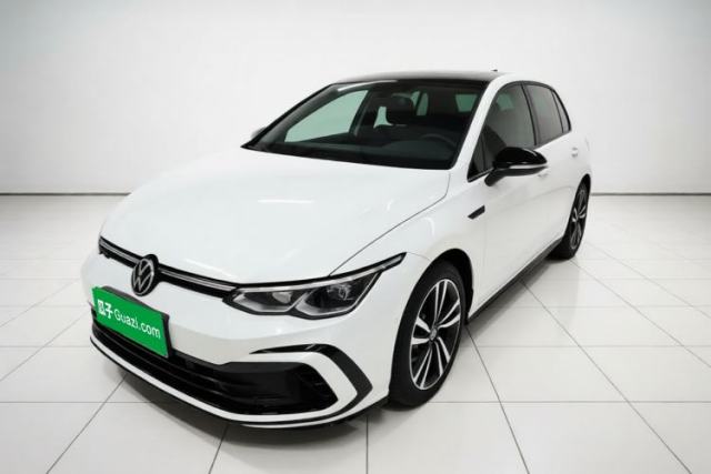 Volkswagen Golf 2023 Facelift 280TSI DSG R-Line Lite usata