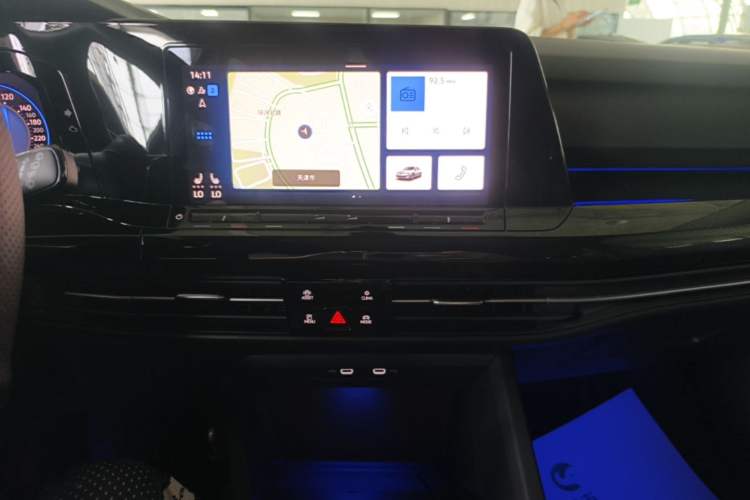 Used Volkswagen Golf 2024 280TSI DSG R-Line 50th Anniversary Edition Audio And AC Panel