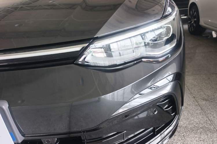 Used Volkswagen Golf 2024 280TSI DSG R-Line 50th Anniversary Edition Left Front Headlight