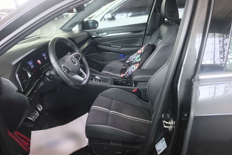 Used Volkswagen Golf 2024 280TSI DSG R-Line 50th Anniversary Edition Left Front Seat
