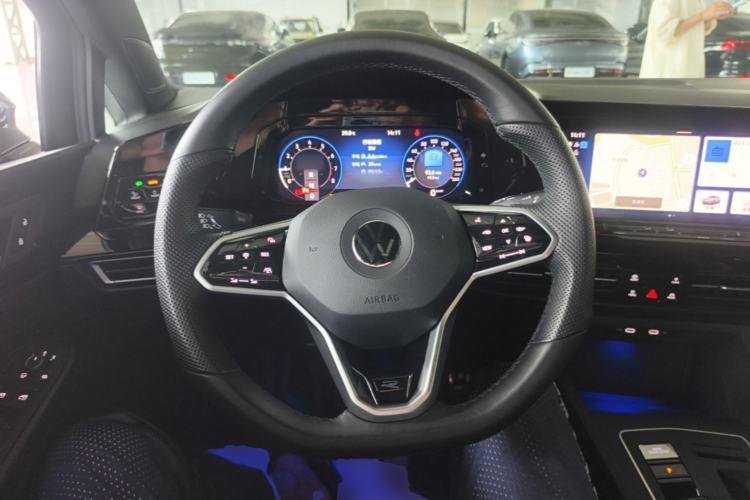 Used Volkswagen Golf 2024 280TSI DSG R-Line 50th Anniversary Edition Steering Wheel