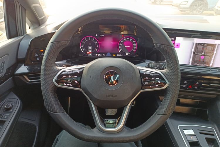 Used Volkswagen Golf 2024 280TSI DSG R-Line 50th Anniversary Edition Steering Wheel